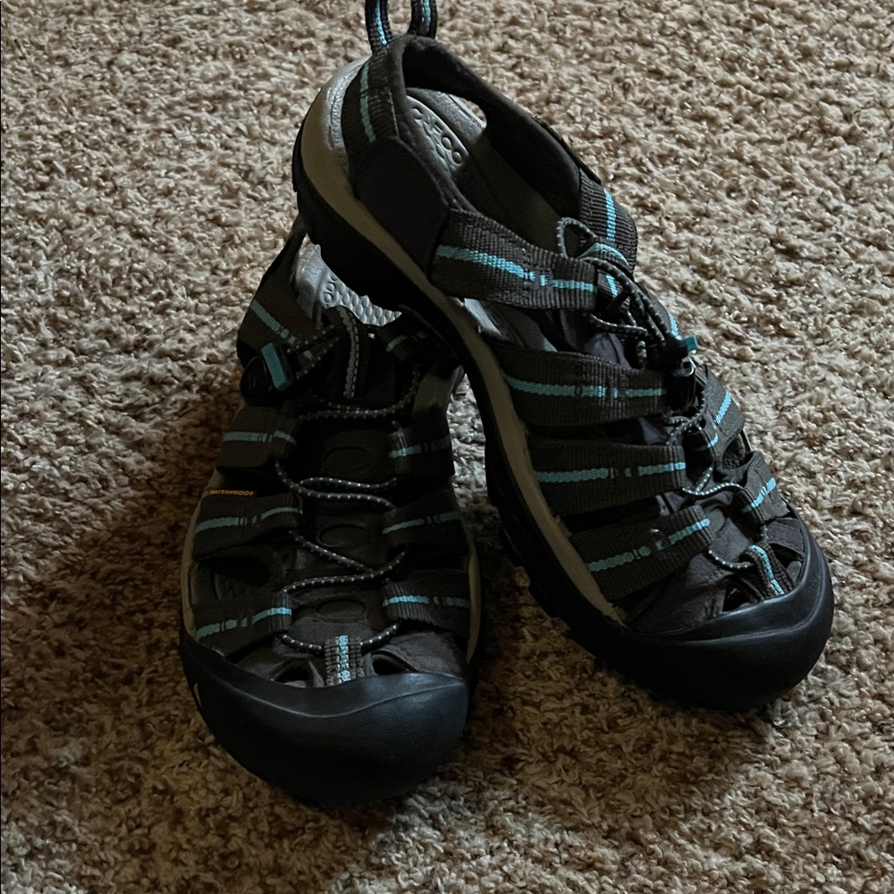 Keen Women's Black and Blue Athletic Sandals